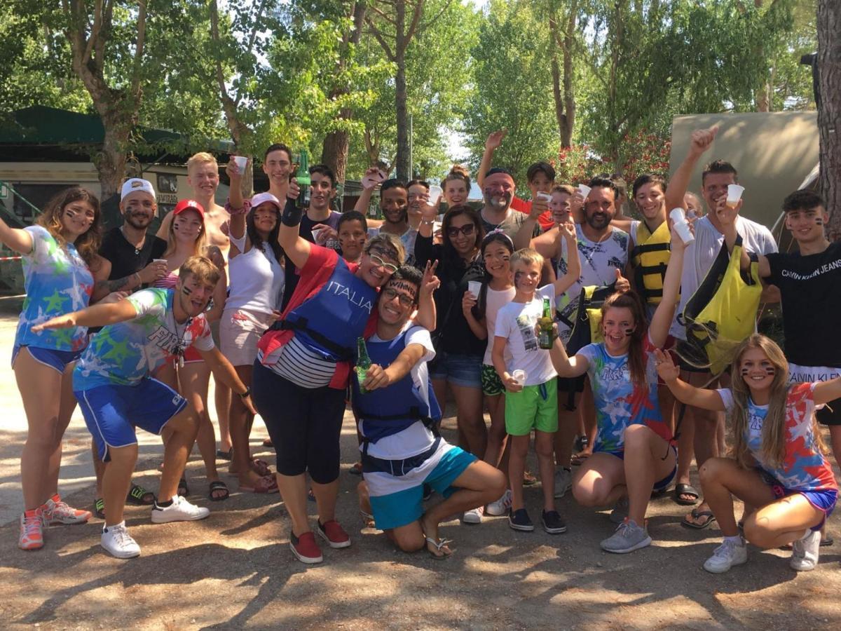 Camping Village Punta Navaccia Tuoro sul Trasimeno Exterior photo