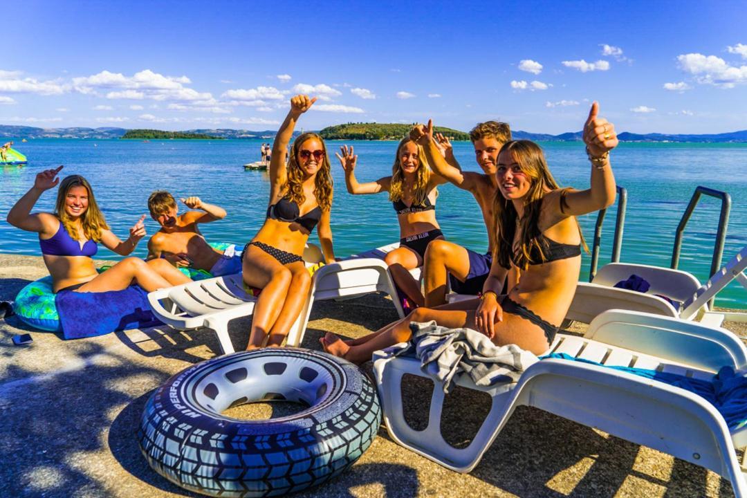 Camping Village Punta Navaccia Tuoro sul Trasimeno Exterior photo