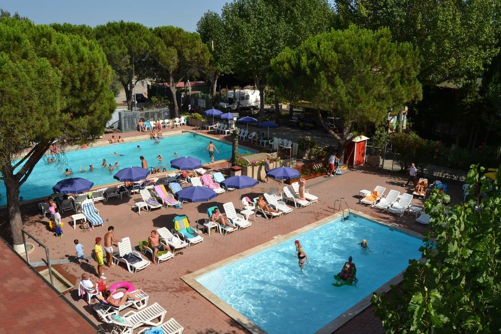 Camping Village Punta Navaccia Tuoro sul Trasimeno Exterior photo